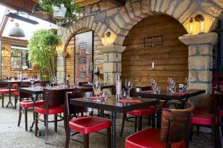 83&egrave;me D&eacute;jeuner du club d'entrepreneurs au restaurant Aux Prisons &agrave; Montagny