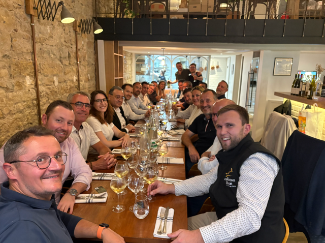 22 chefs d'entreprises pour cette 33ème soirée Accords Mets et Vins au restaurant La Verrière
