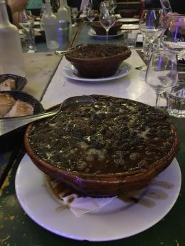 Le Cassoulet à l'honneur de cette 17ème soirée "Accords Mets et Vins"