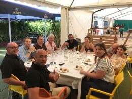 30 chefs d'entreprises réunis par le club business à Lyon Les Plaisirs Gourmands au restaurant Maison Grand Large
